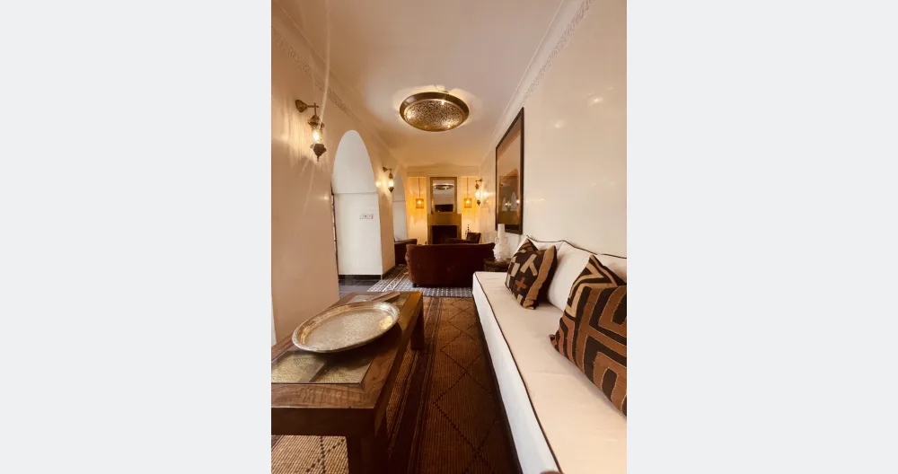 BOUTIQUE HOTEL DE CHARME - Photo 2