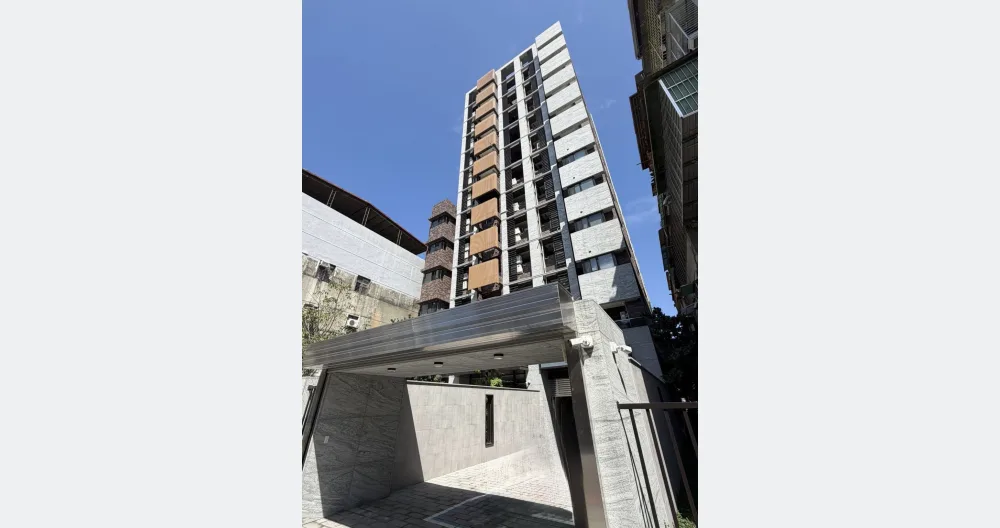 L'annuncio di Calvin su misterb&b - Il condominio più elegante di questa zona