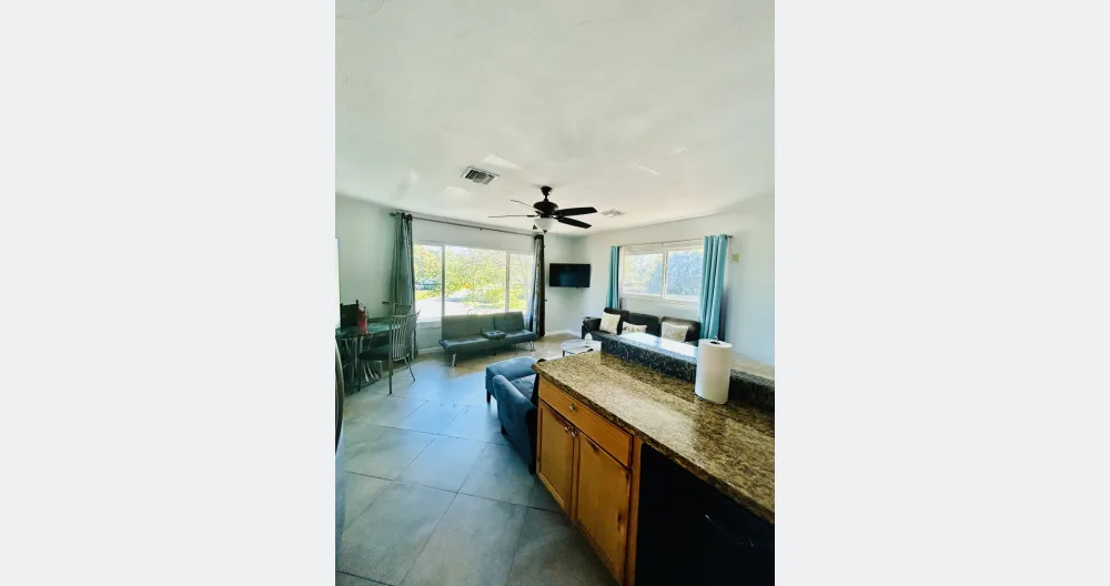 Private geräumige Apt Prime Spot in Wilton Manors in der Nähe von Strand - Foto 2