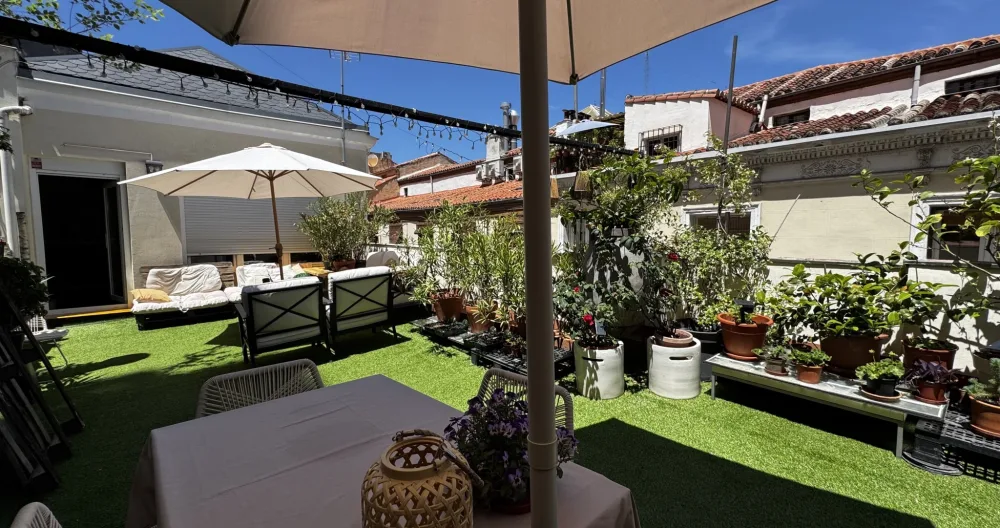 Preciosa habitación en el centro de la ciudad  - Foto 2