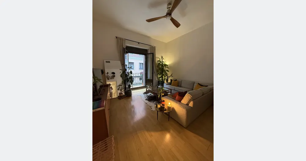 Komfortables Zimmer in geräumiger Wohnung an der Plaza de España - Foto 2