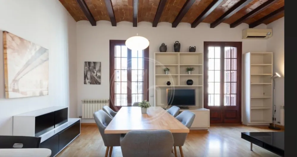 Chambre spacieuse avec salle de bains attenante au cœur de l'Eixample !  - Photo 2