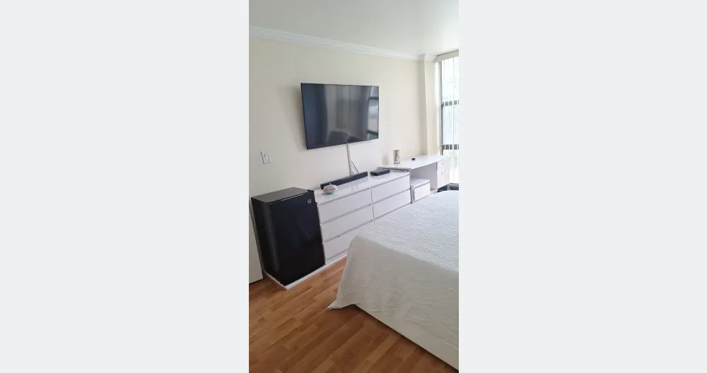 Centrally located apartment 600 meters from the nudist beach. Avent Shopping Center - Picture 2