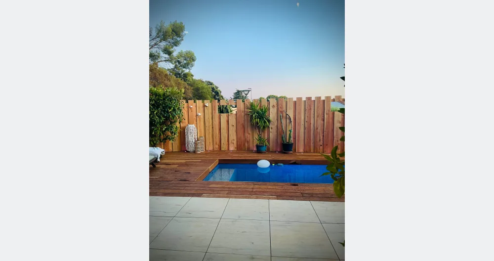 Una bella e spaziosa camera, in una casa con giardino e... PISCINA!  - Foto 1