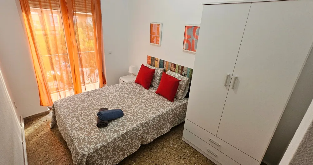 Doppelzimmer AVE-Joaquín Sorolla - Foto 2