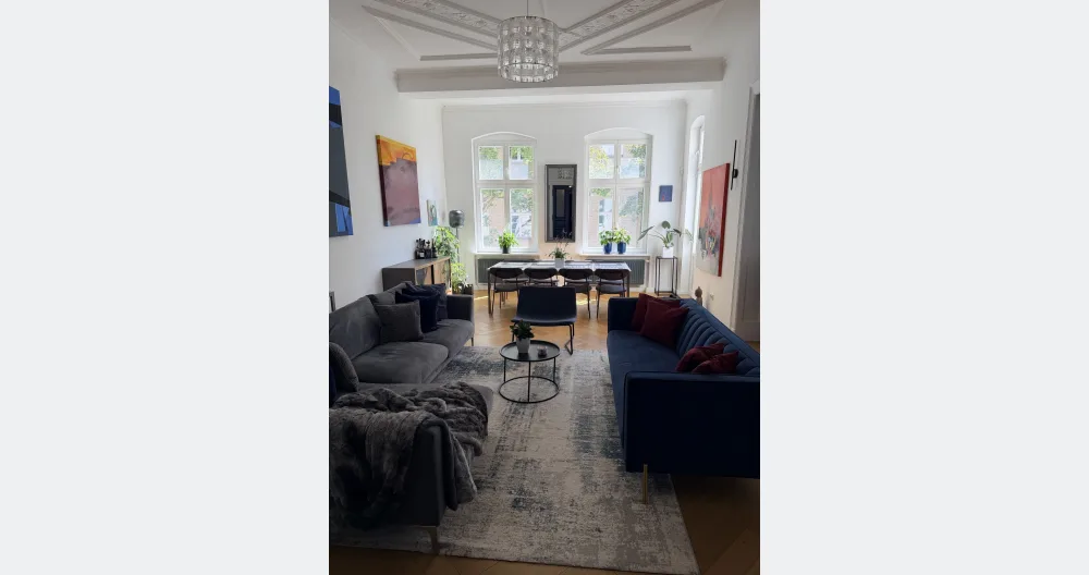 Adrian's listing on misterb&b - Dining and lounge room, a place to unwind for a drink