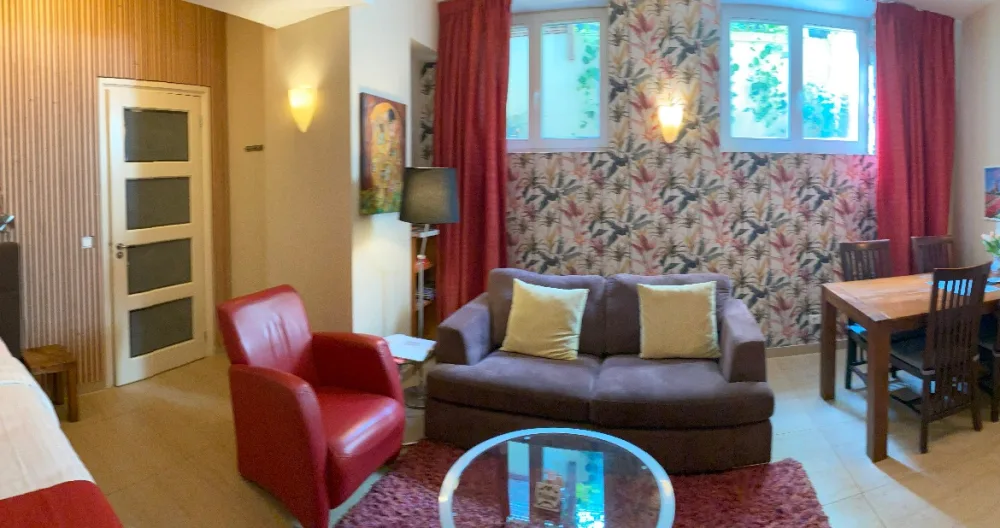 InnAmsterdam4U Bed and Breakfast - Picture 2
