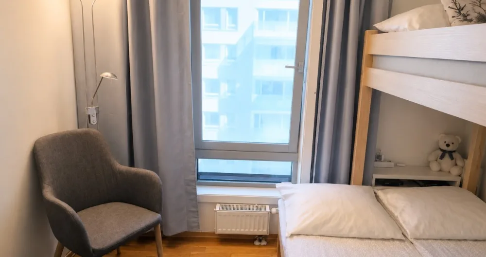 Pequeña habitación junto a la estación central de Oslo - Foto 1