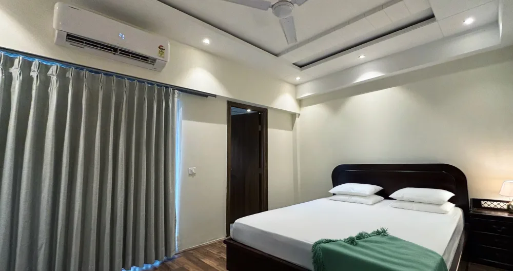 Rohan's listing on misterb&b - A cozy private room designed for comfort, relaxation, and a peaceful stay.