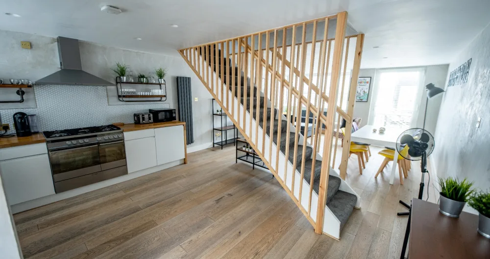 Seaside Retreat| Steps from Brighton Beach - Picture 2