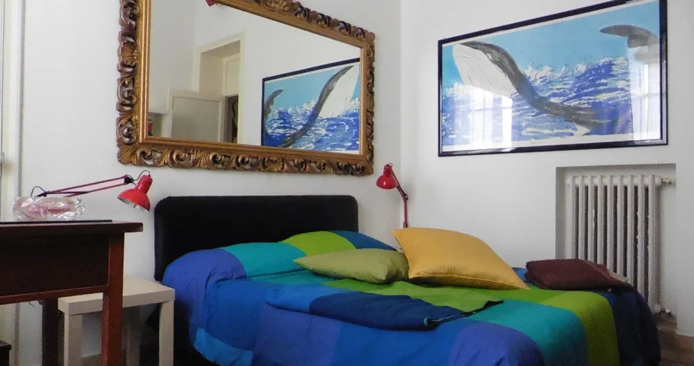 Schönes großes Zimmer in einer schönen Wohnung im Zentrum von Palermo. - Foto 1