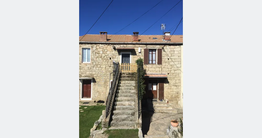 F3 in AltaRocca in a stone house - Picture 1