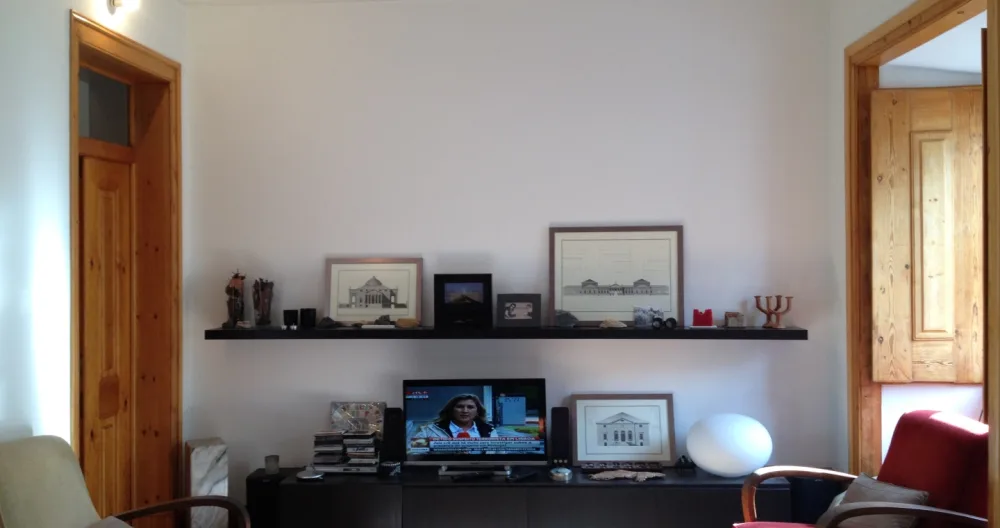 A room with a castle view - Picture 1