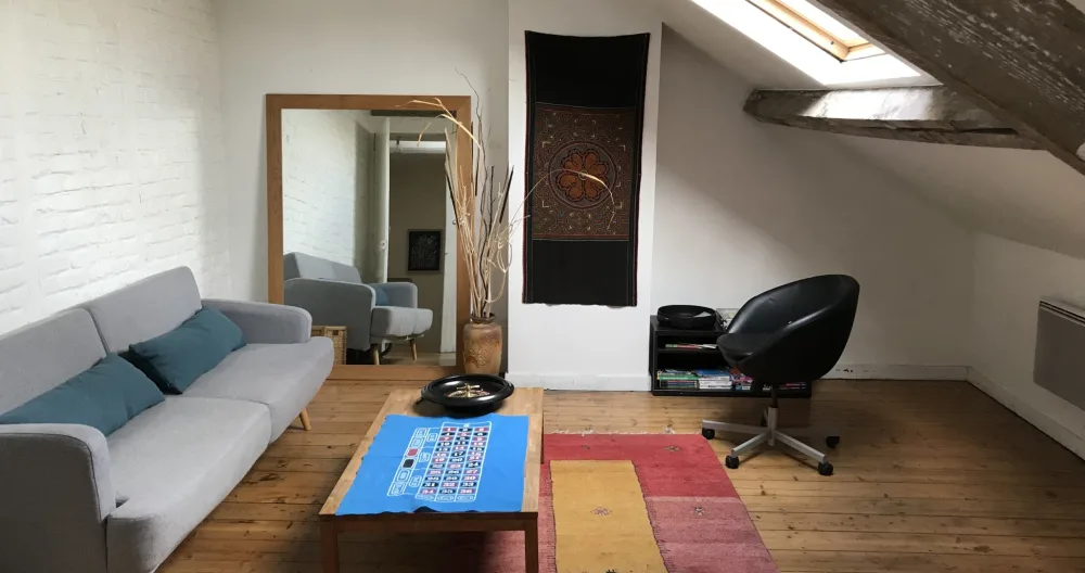 Freistehendes Studio + Schlafzimmer in einem Haus von 1900 - Foto 1